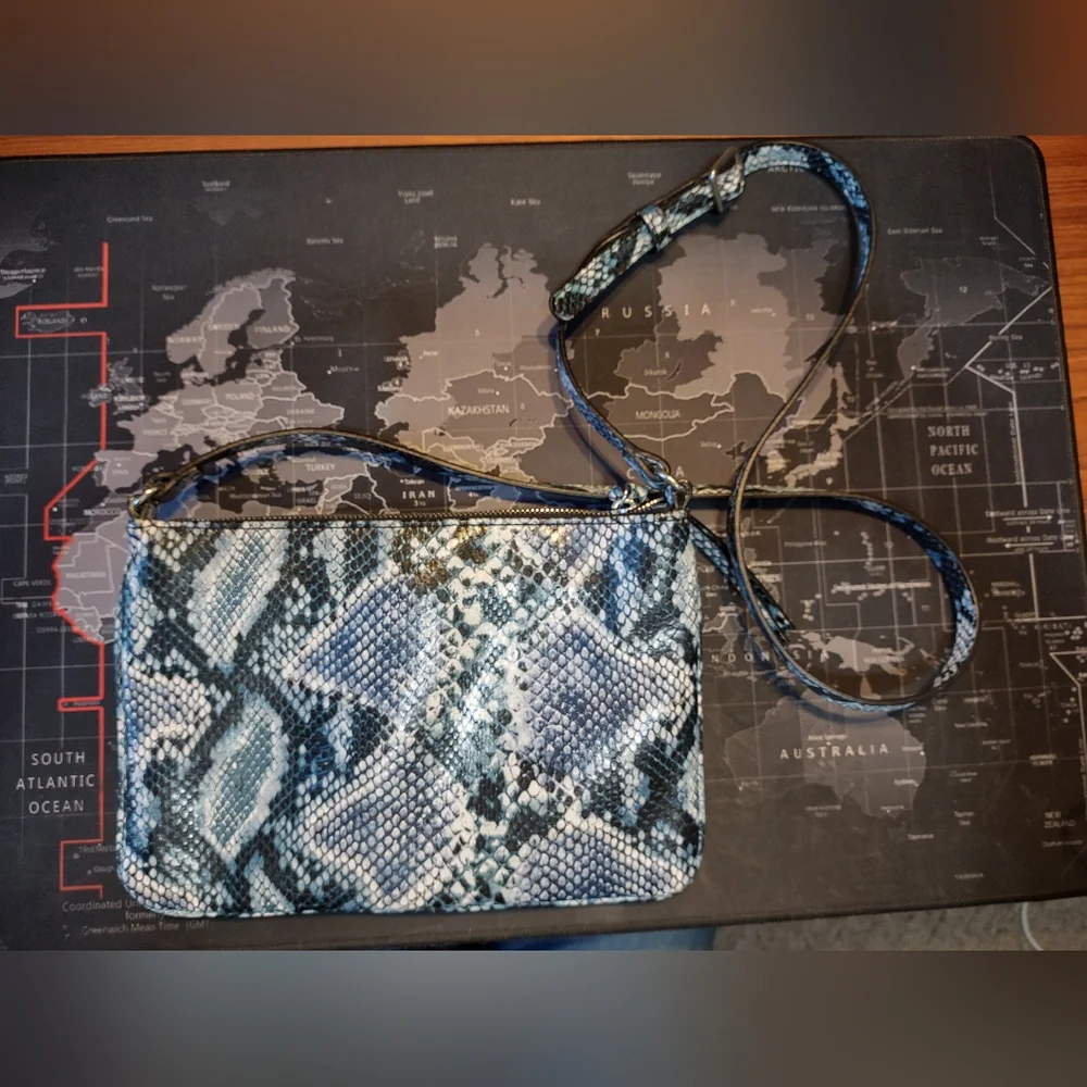 Python Pattern Crossbody Bag - Picture 8 of 8